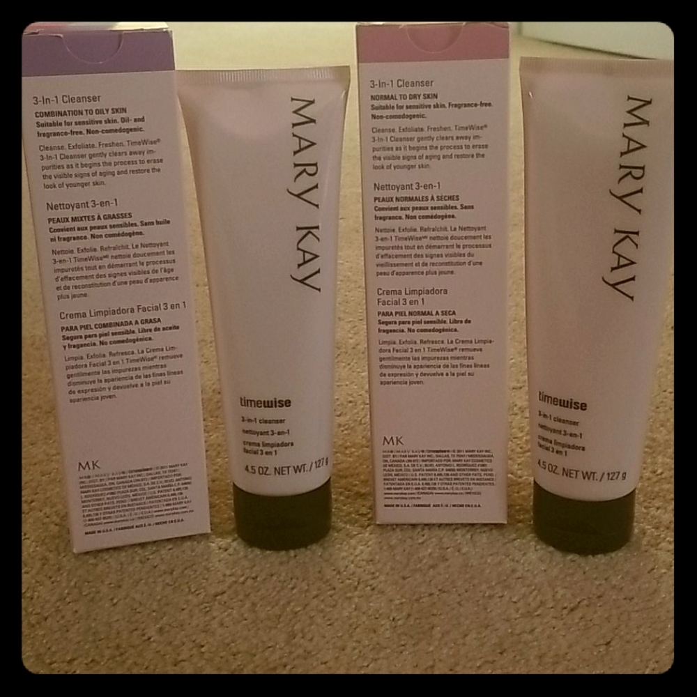 Mary Kay BRAND NEW! 3 in 1 cleanser